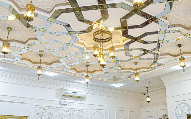 Kabir Hotel