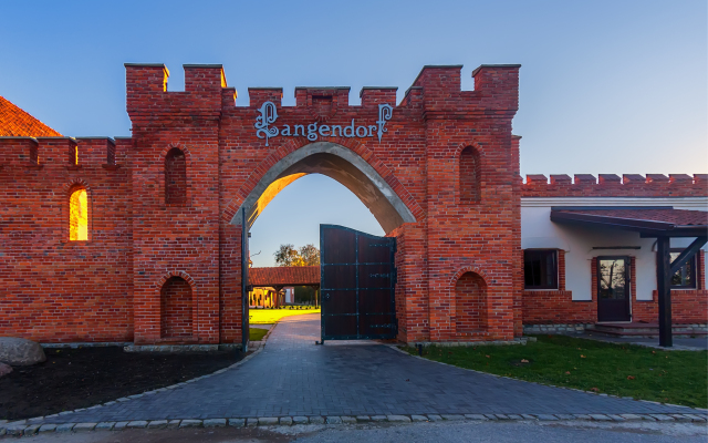 Zamkovoe Imenie Langendorf Hotel