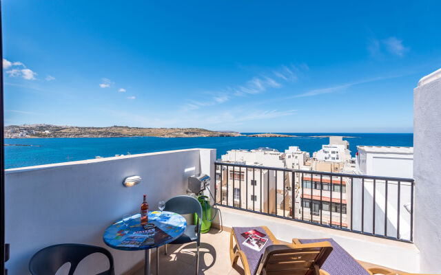 SeaShells Sea View Studio-Penthouse Apartments