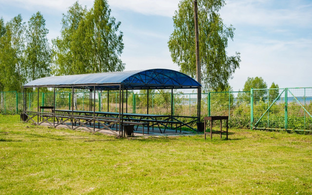 Petrovskiy Bereg Hotel