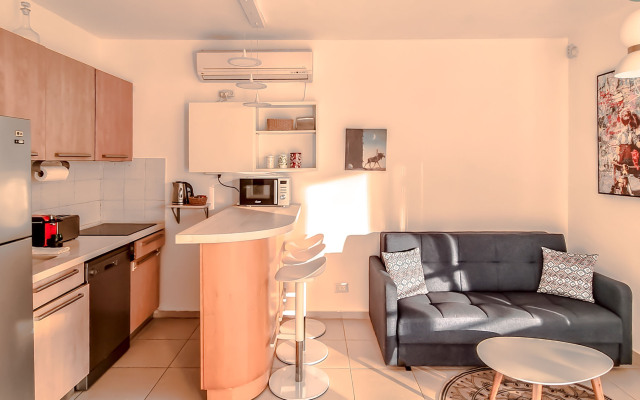 Apt Muguet Apartments