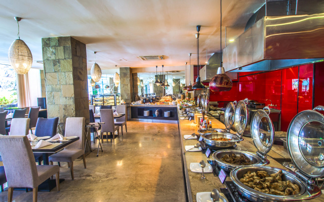 Отель PrideInn Azure Hotel Nairobi