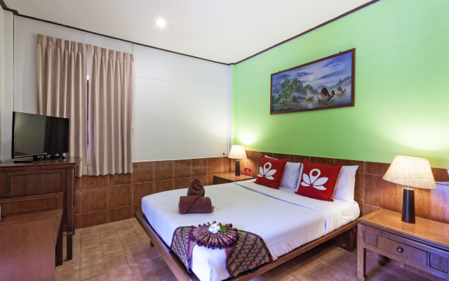 Отель ZEN Rooms Chaloemprakiat Patong