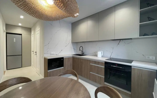 2-komnatnye HomeApart Surganova, 80 Apartments