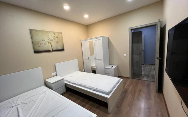 Апартаменты 5-местные на Олимпийская 79