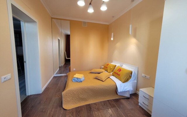 Апартаменты Просторная Двухкомнатная квартира