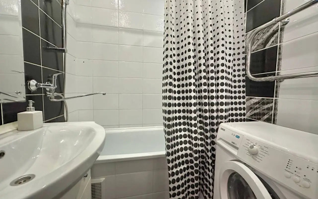 Komfort Ryadom s Zh/D Vokzalom Flat