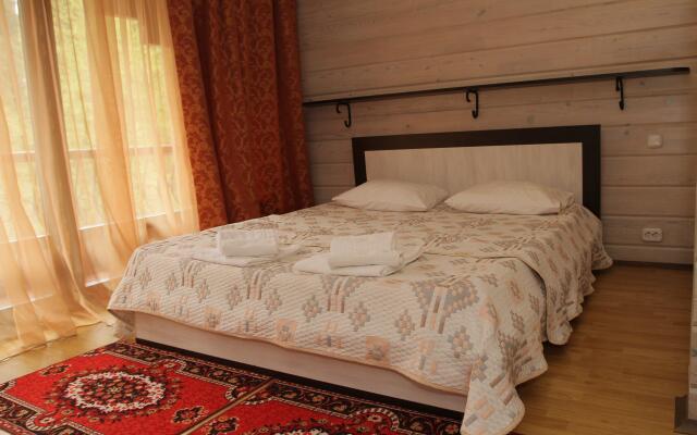 Griffon Hotel