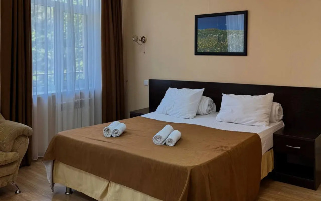 Profilaktoriy Svetly Hotel