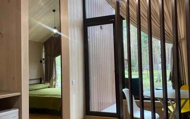 Wood Park (ex. Shishka Hotel)