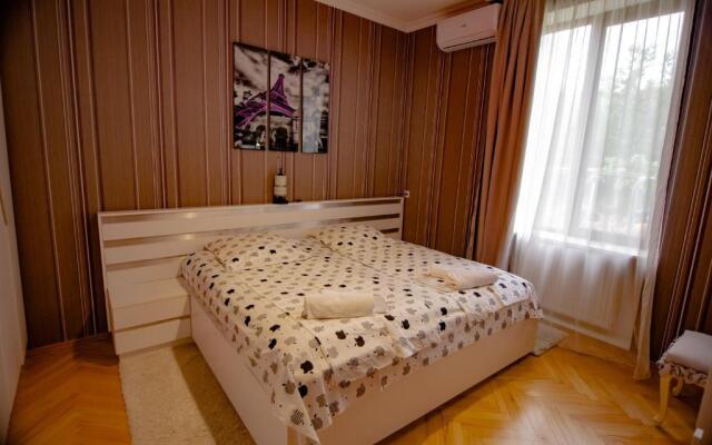 Kilimcha-Art Muzej Guest House