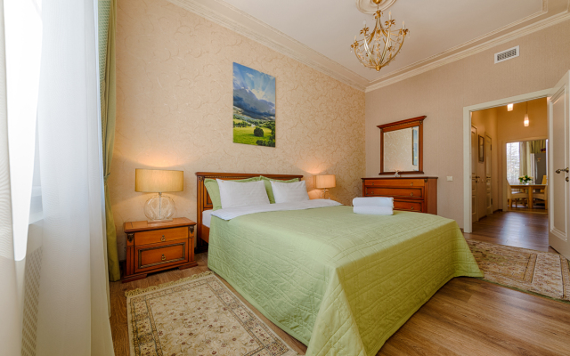 4-komnatnye HomeApart pr-t Nezavisimosti, 23 Apartments