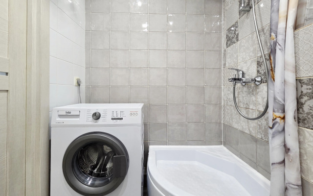 Апартаменты Стильные в Жк Саяны Парк Арт 000410