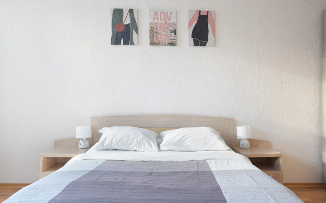 Апартаменты 1912 на богемной Петроградке