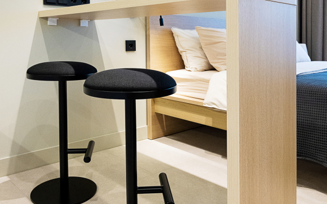 V Zhk Metropol S balkonom Apartments