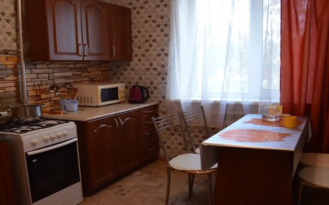 2-kh komnatnaya v centre goroda na 6 chelovek Flat