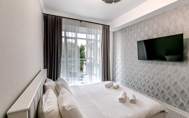 Апартаменты Мята Ирины Савельевой - У входа в парк к долине роз