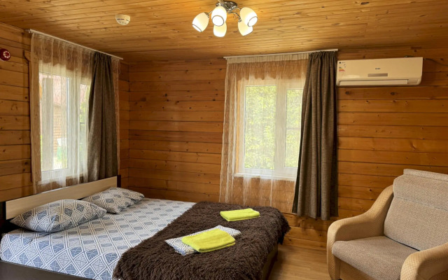 Частный Дом 604 с Балконом Рядом с Пляжем