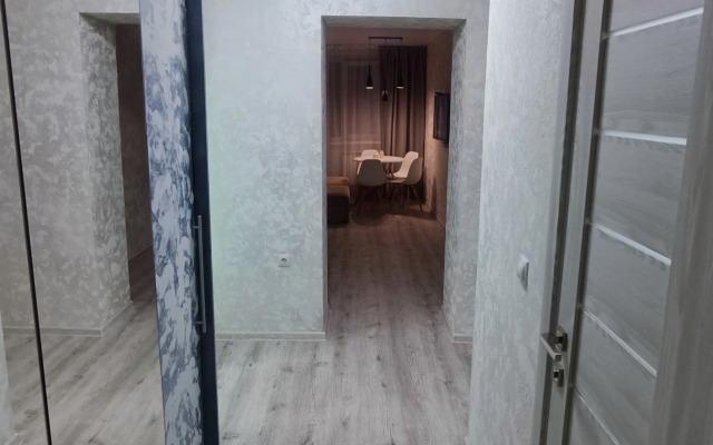 U Pobedy Flat