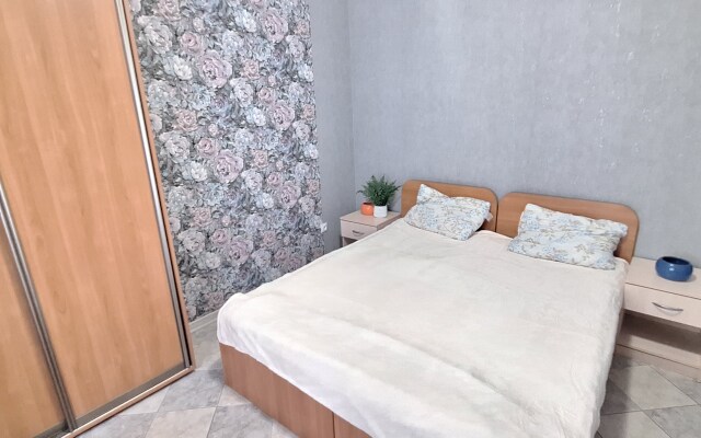 Arina Hotel