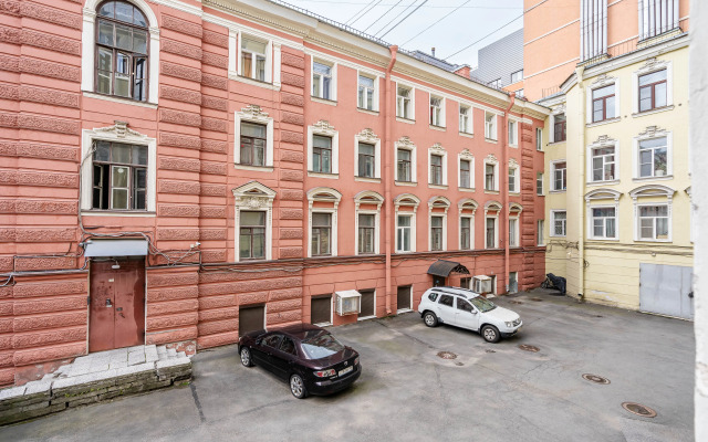 Квартира Уютная студия с дизайнерским ремонтом