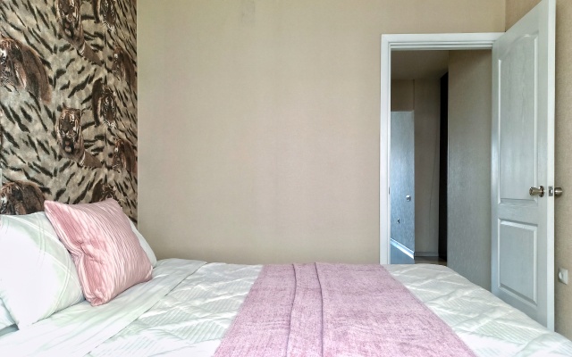 Апартаменты Rise and Shine 22 Mikrorayon