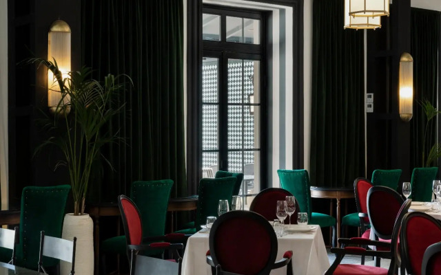Esquisse Boutique Hotel