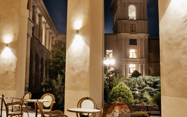 Amra Park Hotel & Spa