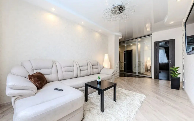 Квартира на Скрыганова 4Б