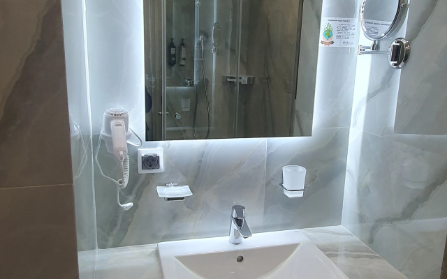 Апартаменты Лайт на Светлане