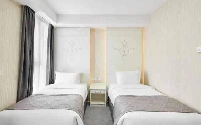 Gallery Palace Hotel