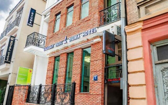 Diuma Hotel