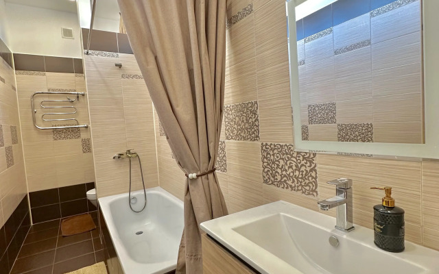 Квартира площадью 77 кв.м в самом центре города в новом доме на Карла Маркса 5