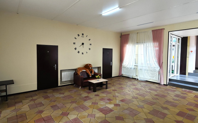Na Krasina 38 Guest House