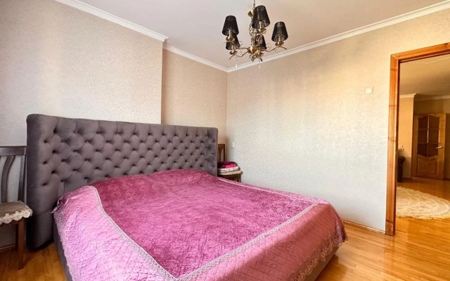 Квартира с видом на Кавказский хребет