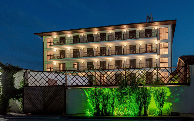 Laura Sochi Guest House