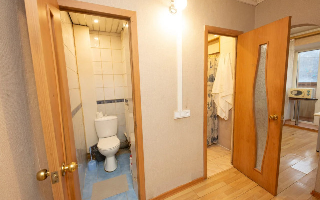 Квартира 2 комнатная квартира улица Республики 92