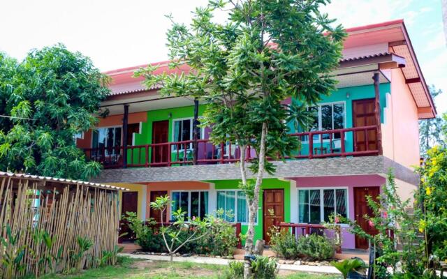 Lanta Emerald Bungalow