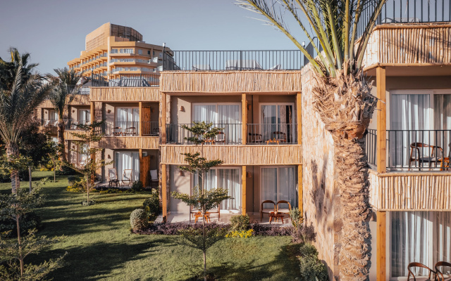 Jewels Sahara Boutique Resort