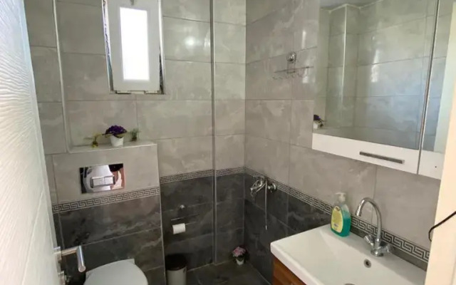 Cesme Aile Dostu Havuzlu Villa
