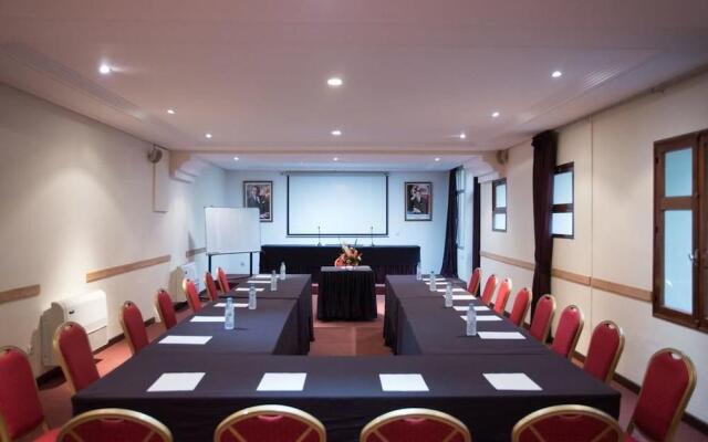 Rif Hotel