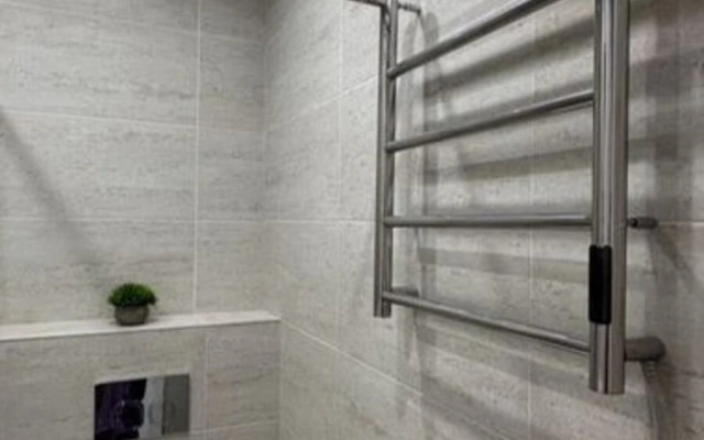 Квартира с хорошим ремонтом и прекрасным видом из окна