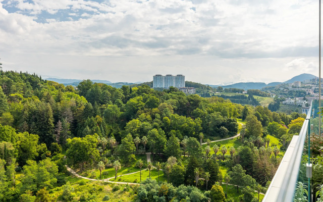 Metropol y Tropicheskogo Parka Apartments 1