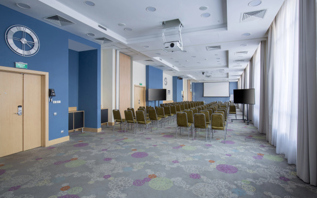 Nesterov Plaza Hotel