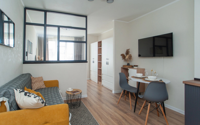 U Metro Parnas Flat