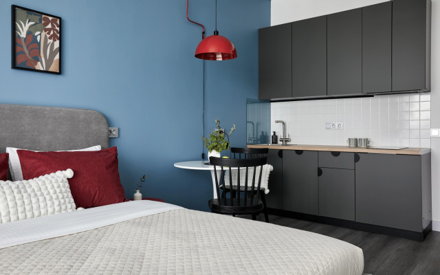 Апартаменты MyHomeYourHome на Проспекте Буденного д.15