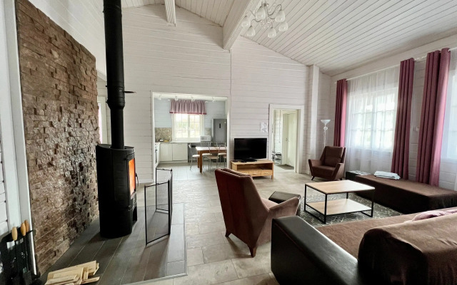 Частный Дом Озеро Лунное 6