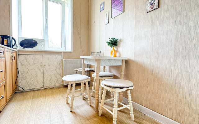 Квартира на Черновицкой 25