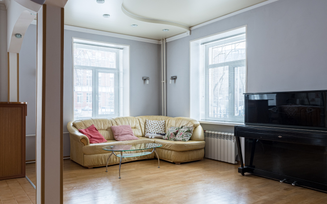 Flat Inn ryadom s metro Sokol na ulitse 2-ya Peschanaya Apartments