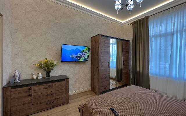 Апартаменты Времена года 15, 1 этаж